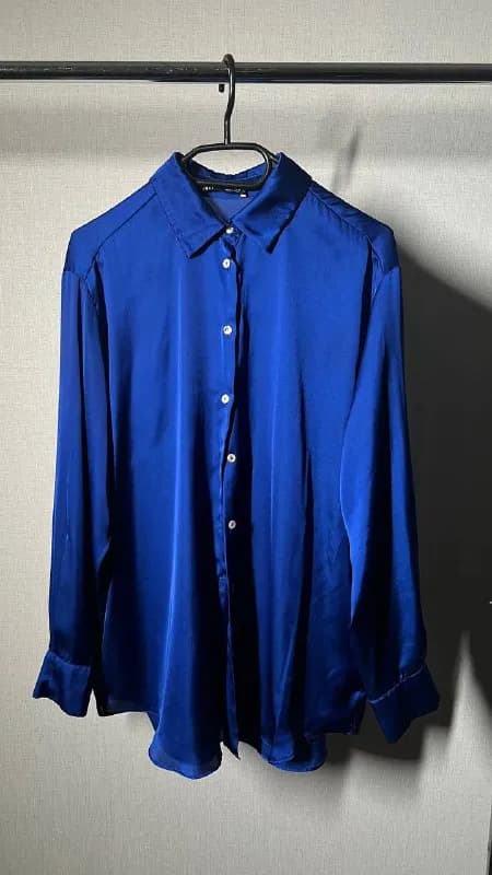 Атласная рубашка Zara размер S-M — Батуми — 30 ₾