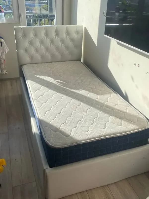 97*187, длина матраса: 90*180. Идеально подойдет для детей и подростков. — Тбилиси — 350 ₾