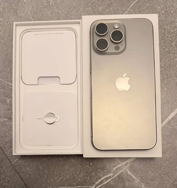 iPhone 15 Pro Max, 256 ГБ. — Батуми — 2 000 ₾