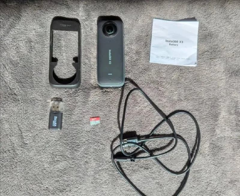 1-Insta360 X3, куплена в Гонконге. — Тбилиси — 850 ₾