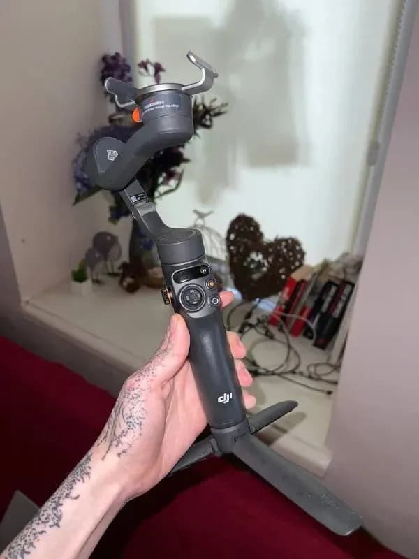 1-Стабилизатор DJI osmo | 180 лари — Тбилиси — 180 ₾