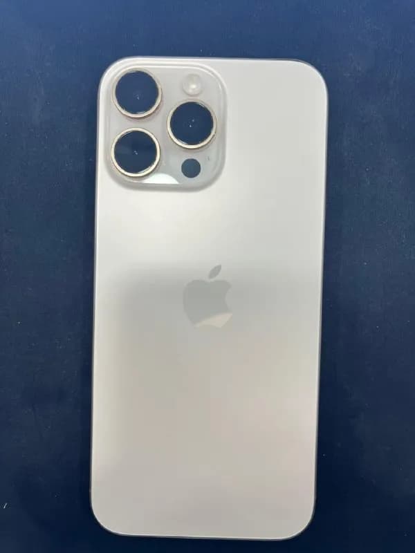 iPhone 16 Pro Max 512 GB — Батуми — 2 600 ₾