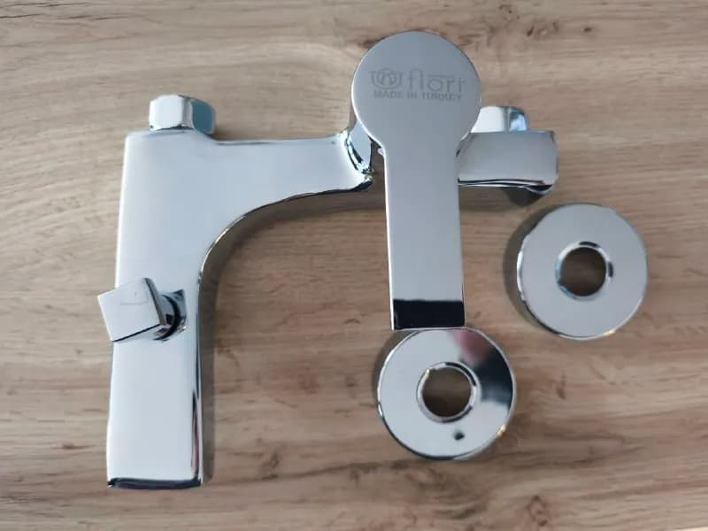 Смеситель для ванной — Батуми — 150 ₾
