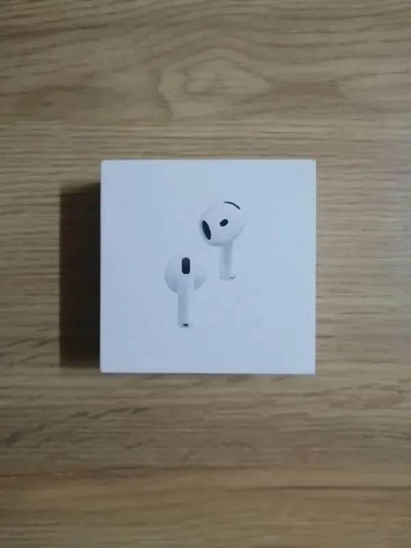 Airpods 4 ANC (с шумодавом) — Батуми — 420 ₾