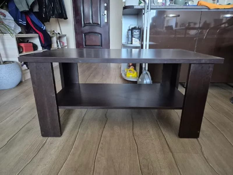 Журнальный стол — Батуми — 120 ₾