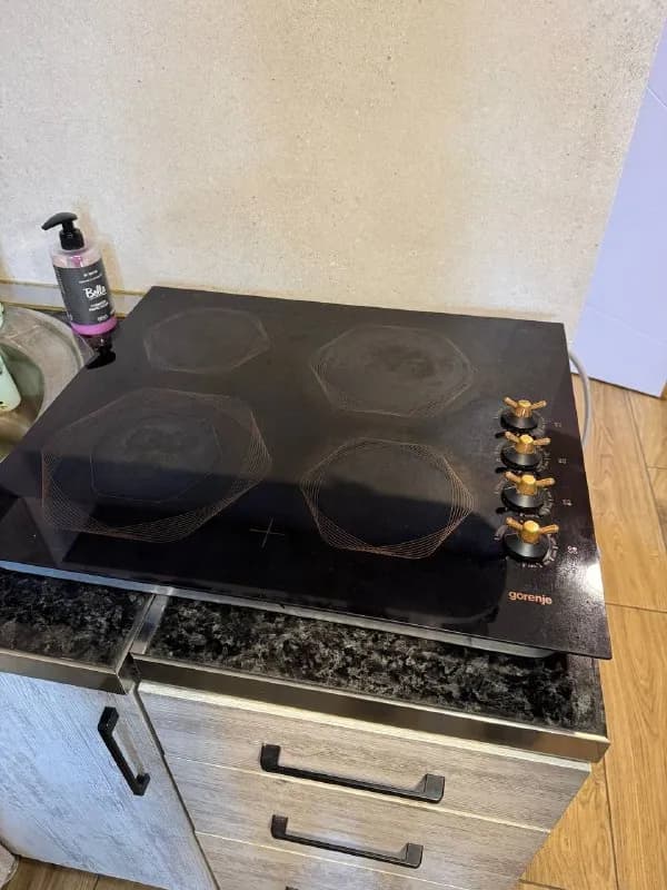 Плита электрическая Gorenje — Батуми — 400 ₾