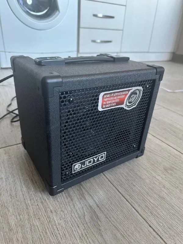 Усилитель для электрогитары JOYO DC-15 — Батуми — 300 ₾