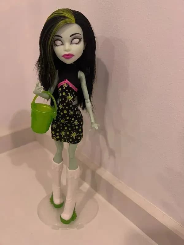 Кукла Monster High Scarah Screams полный комплект — Батуми — 199 ₾