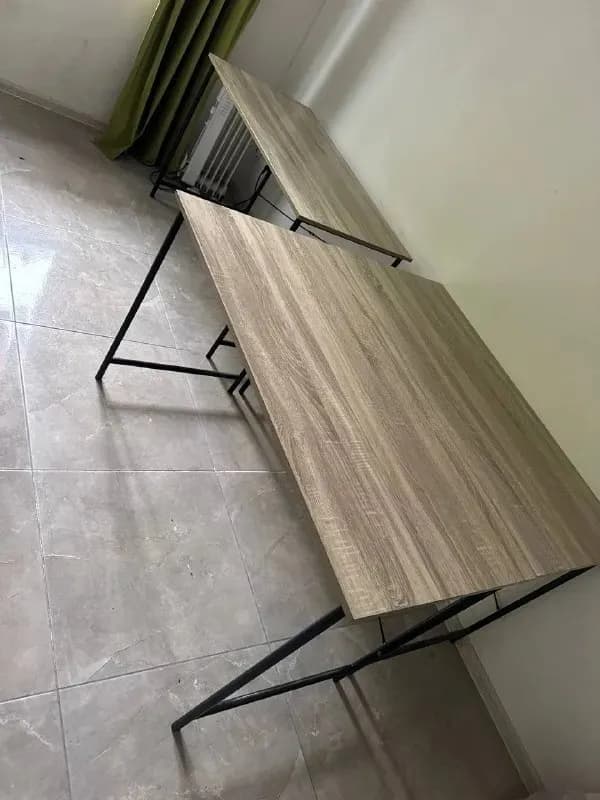 3 стола — Батуми — 140 ₾