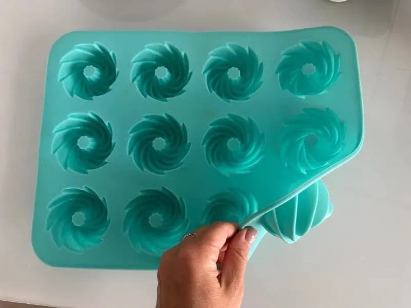 Формы для кексов и противень, форма для торта Pyrex — Батуми — 25 ₾