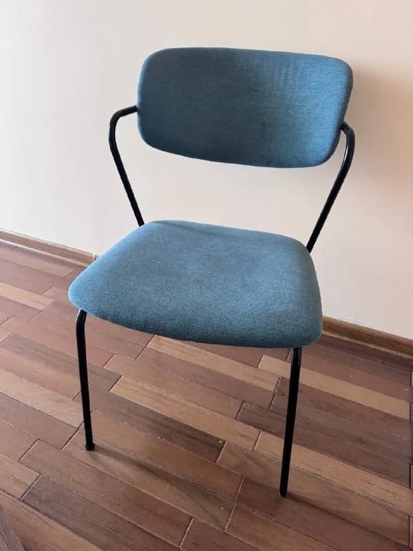Стул почти новый — Батуми — 60 ₾
