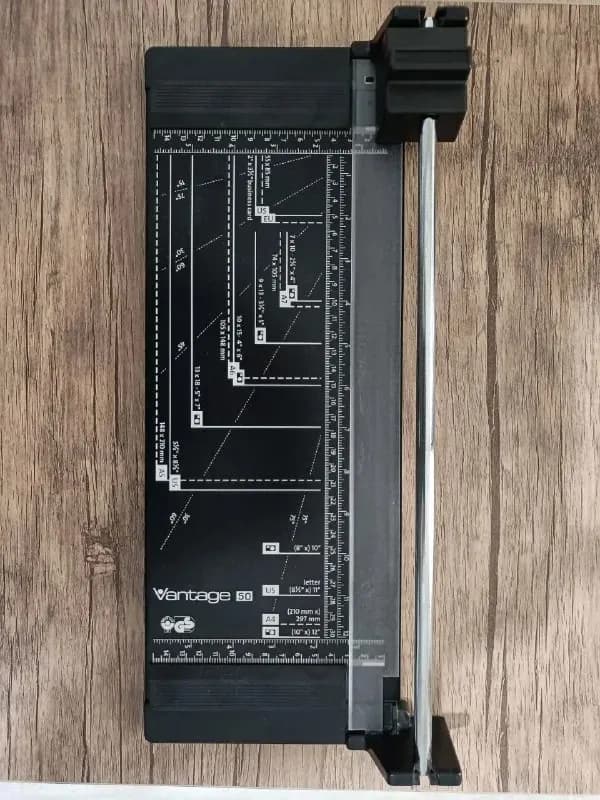 Резак для бумаги Dahle Vantage 50 — Батуми — 40 ₾
