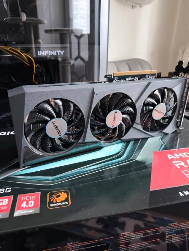 Видеокарта AMD Radeon RX6600 Gigabyte Eagle — Батуми — 500 ₾