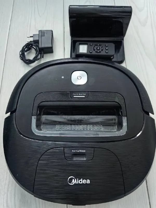 Midea. В отличном состоянии, полностью обслужен. Самовывоз/доставка. 190 лари, торг — Батуми — 190 ₾