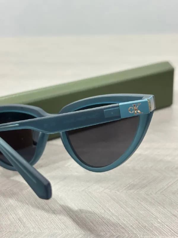 Очки оригинал Calvin Klein — Батуми — 30 ₾
