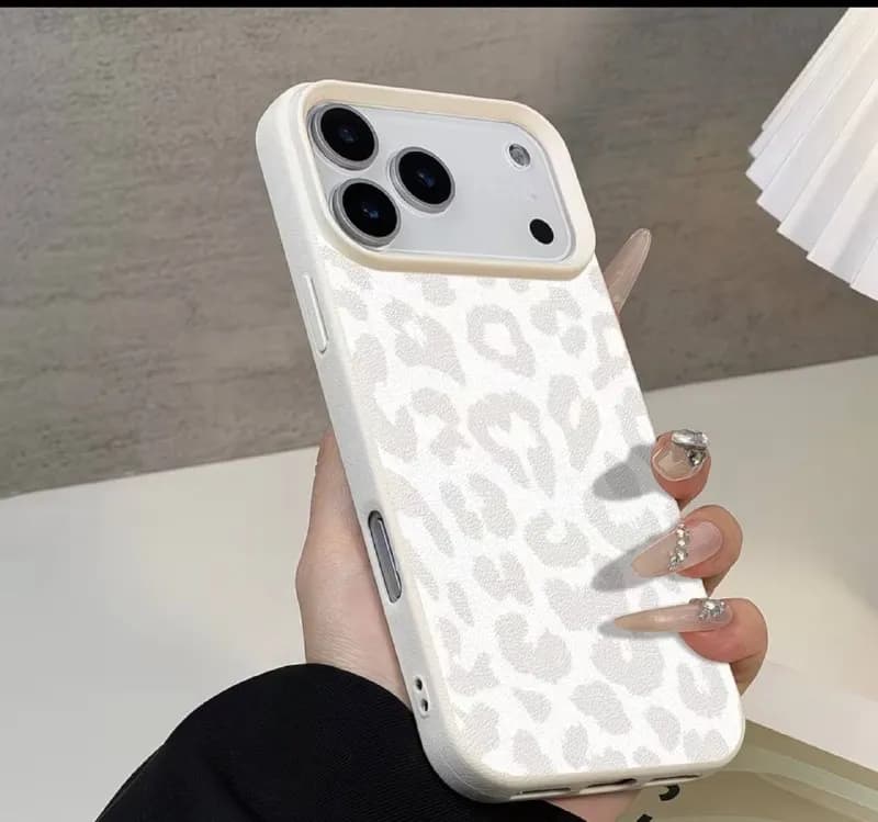 Чехол на iPhone 17 Pro Max — Батуми — 10 ₾