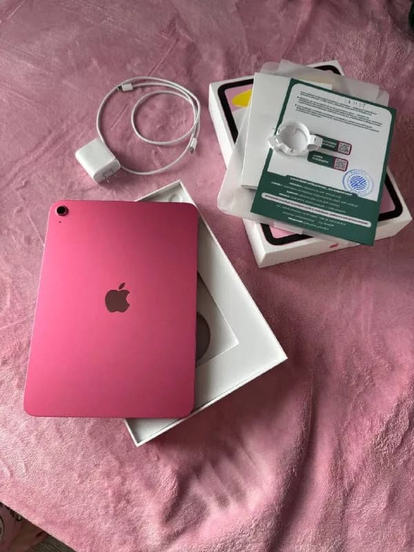 iPad [телефон]GB + Apple Pencil 1 + Запасной адаптер — Батуми — 2 000 ₾