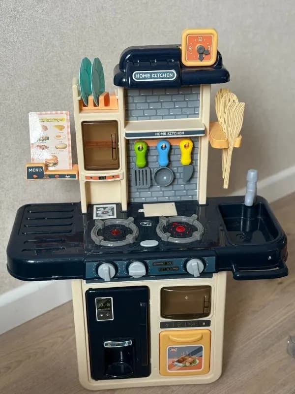 Кухня игрушка — Батуми — 50 ₾