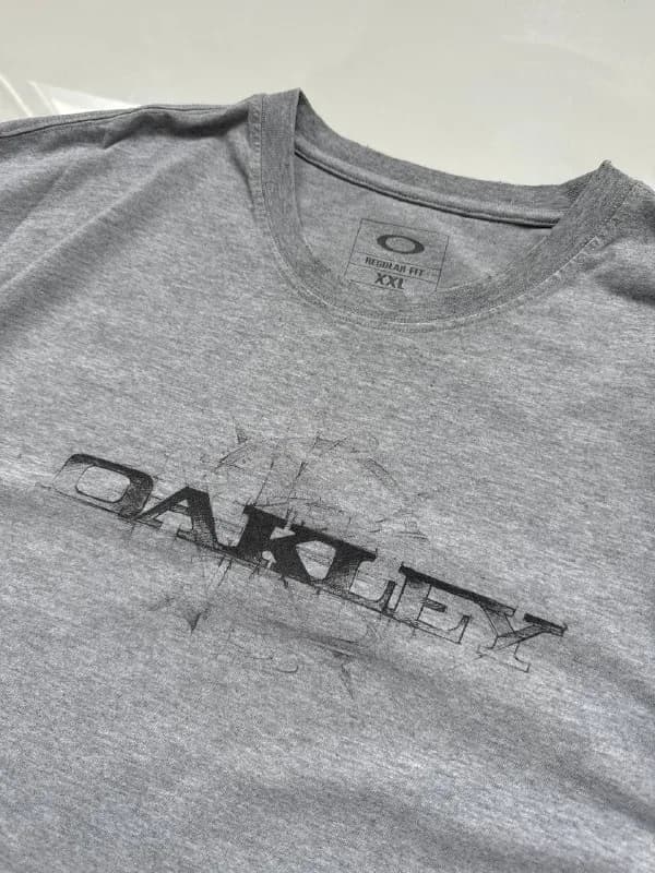 Oakley Longsleeve XL-XXL — Батуми — 85 ₾