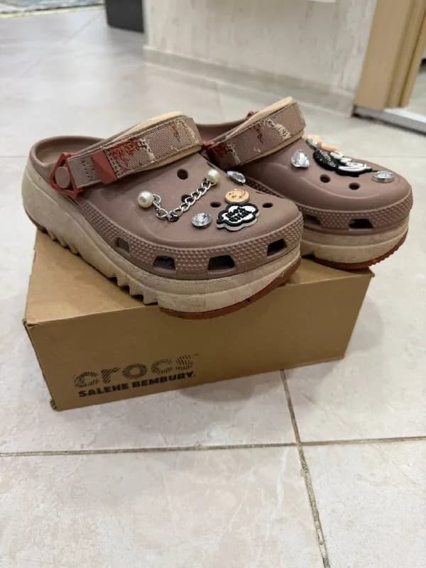Сандали Crocs оригинал р. 38.5 — Батуми — 80 ₾