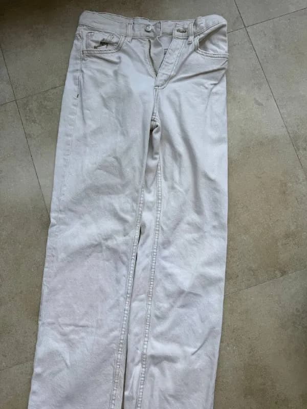 mango — Батуми — 20 ₾