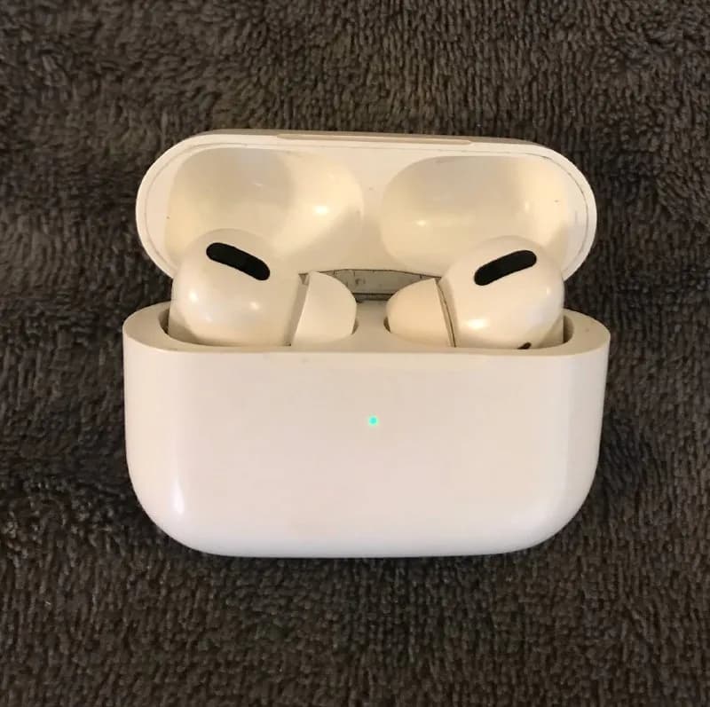 AirPods Pro — Батуми — 30 ₾
