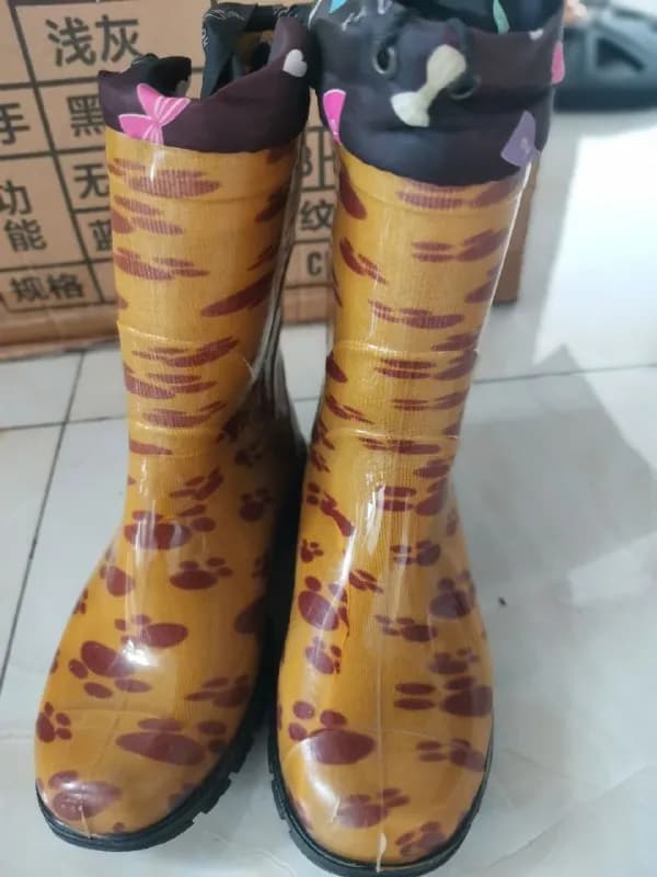 Size 33-34 — Батуми — 10 ₾