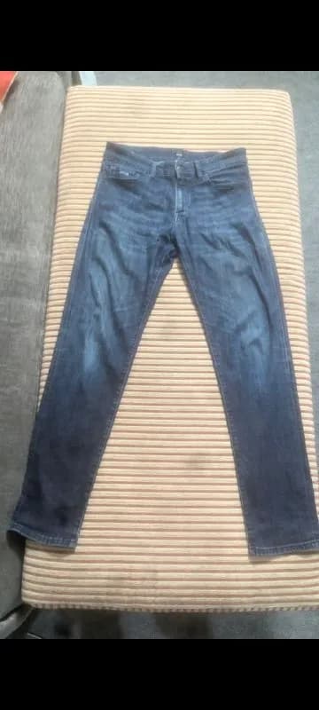 Hugo Boss Slim fit stretch — 50 GEL — Батуми — 50 ₾