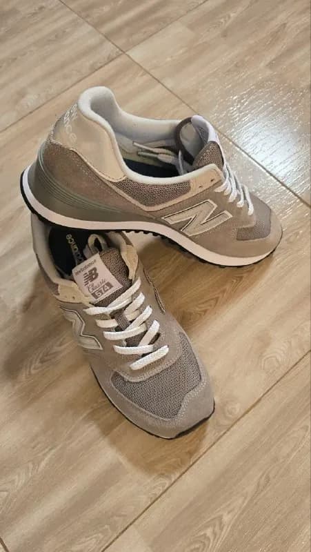 New Balance 574, размер 42,5 — Батуми — 200 ₾