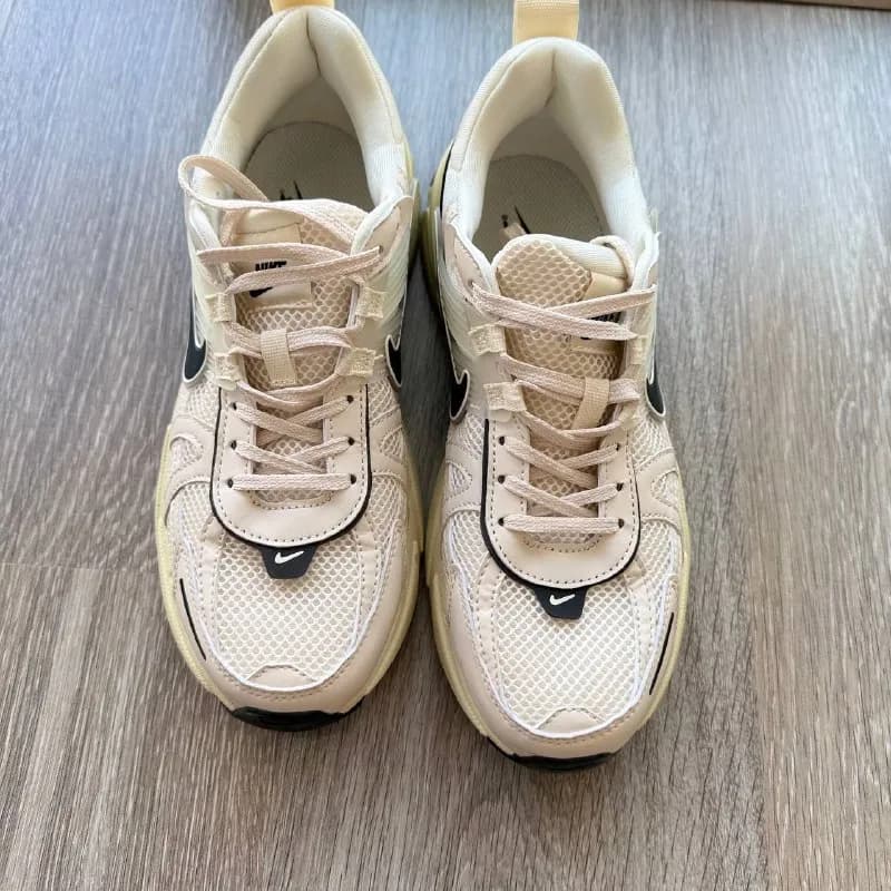 Nike V2K, размер 41EUR, длина стельки 26,5 (на стопу до 26 см. У меня 25,5 см и были как раз). — Тбилиси — 80 ₾