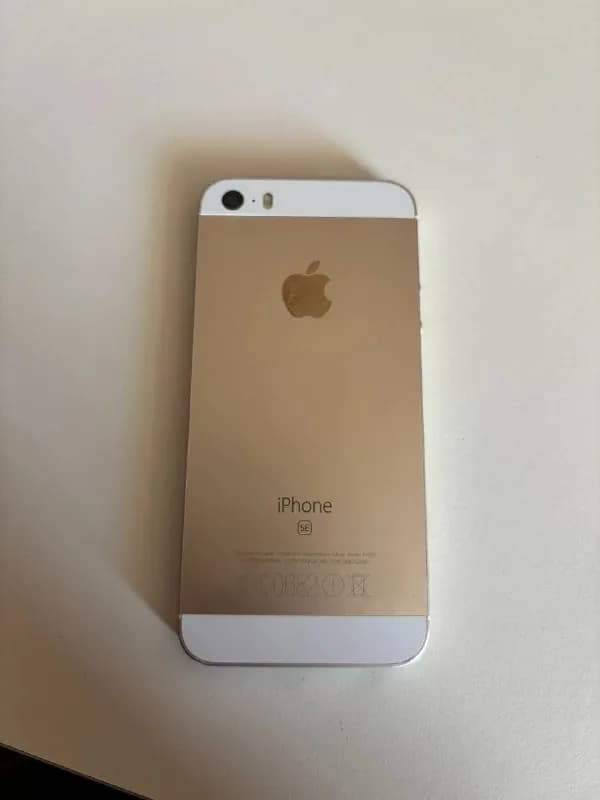 iPhone SE 2016 — Батуми — 100 ₾