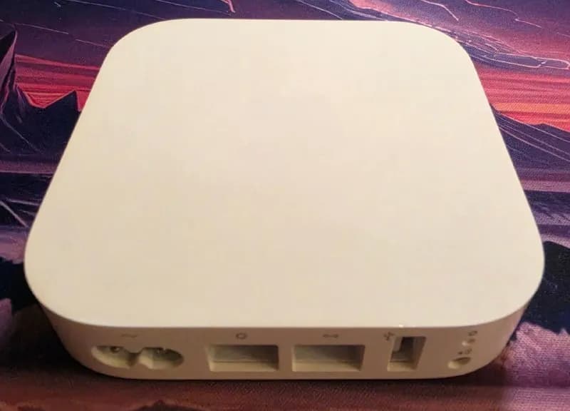 wifi роутер Apple Airport Express A1392: он же музыкальный стример (AirPlay). Можно использовать как — Батуми — 90 ₾