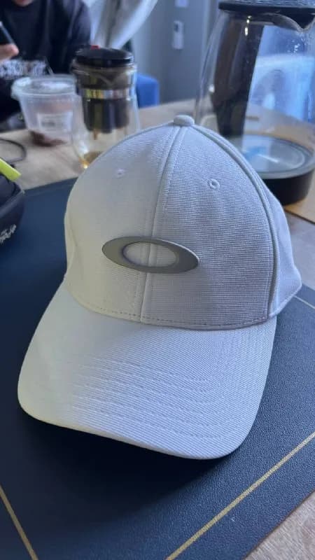 Кепка Oakley оригинал — Батуми — 60 ₾