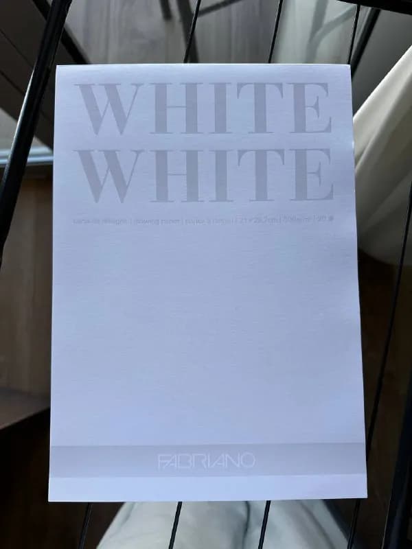 Бумага для рисования Fabriano А4 — Батуми — 40 ₾