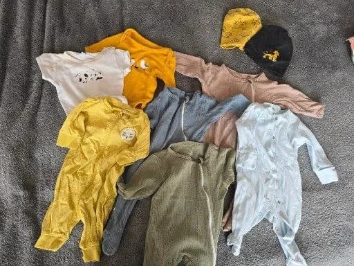 Детская одежда: слипы, боди, шапочки — Батуми — 20 ₾