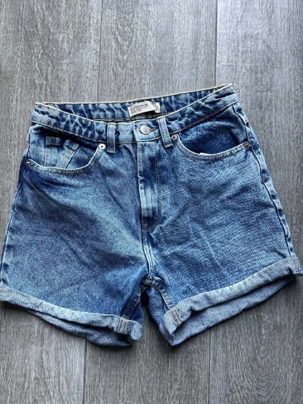 Разные вещи — Батуми — 10 ₾