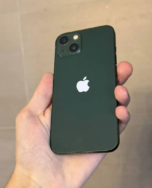 iphone 13 — Батуми — 690 ₾