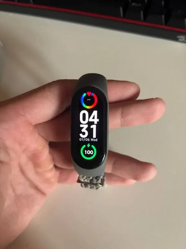 Фитнес браслет Xiaomi smart band 7 — Батуми — 50 ₾