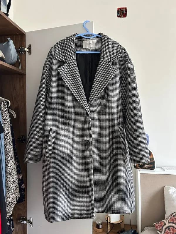 Bellfield (Великобритания) — Батуми — 20 ₾