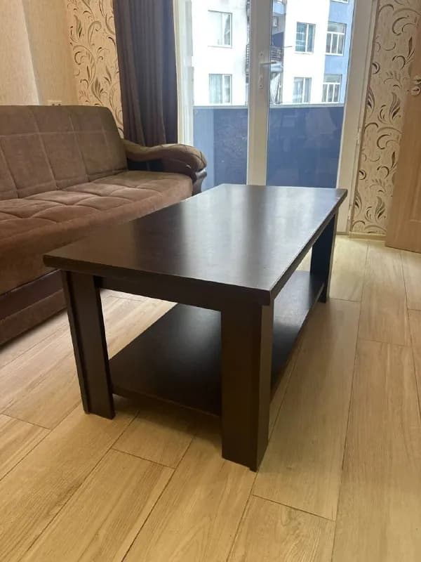 Стол журнальный (столик кофейный) — Батуми — 120 ₾