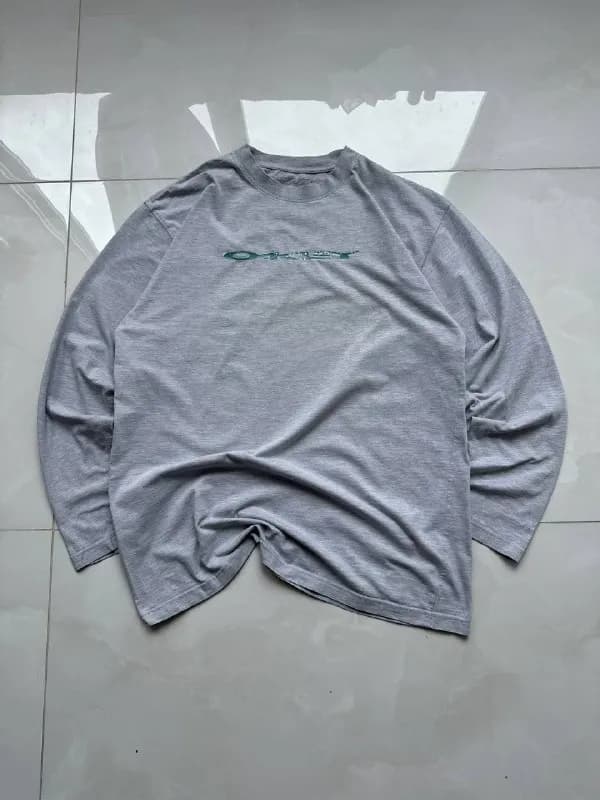 Лонгслив Oakley размер XL — Батуми — 85 ₾