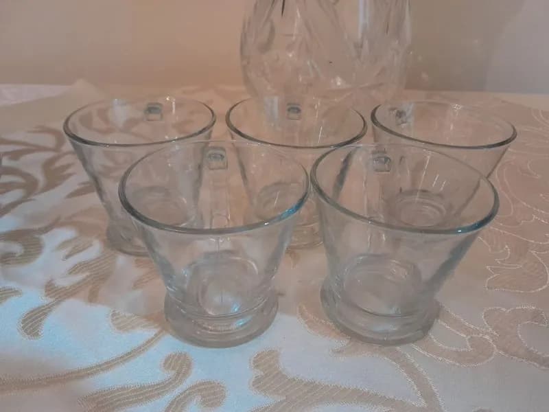Стаканчики и бокалы — Тбилиси — 15 ₾