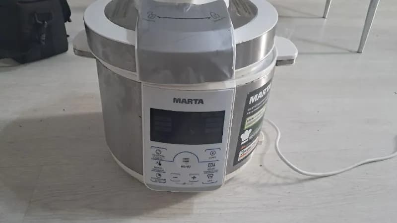 Мультиварка рабочая полностью — Батуми — 50 ₾