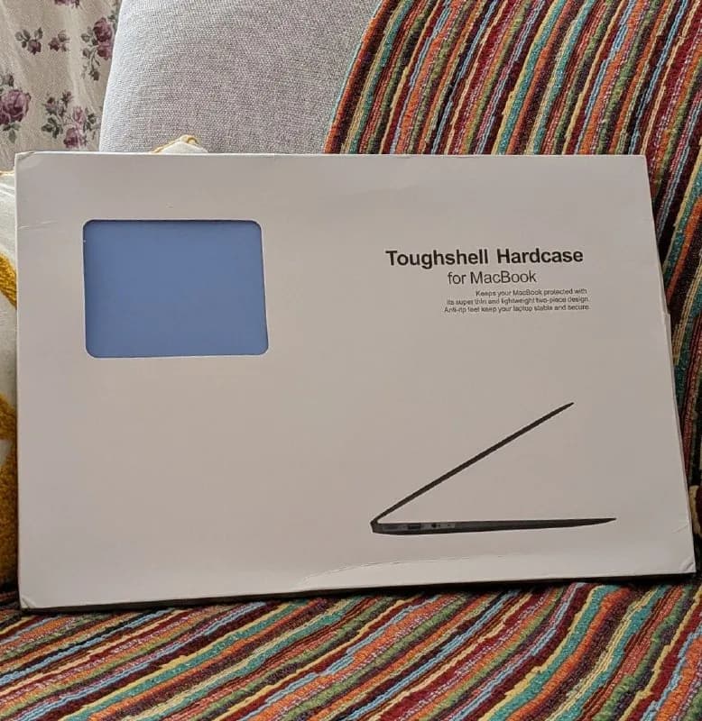 MacBook Air 15 — Батуми — 35 ₾