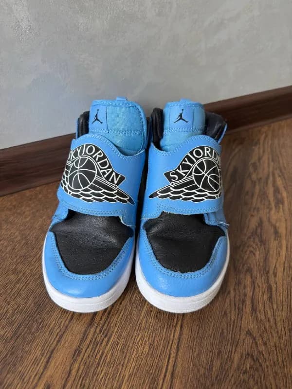 Sky Jordan 34 р-р (EUR), 21,5 см стелька, стоимость 30 лари — Батуми — 30 ₾