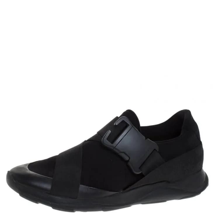 1.CHRISTOPHER KANE оригинал — Батуми — 40 ₾