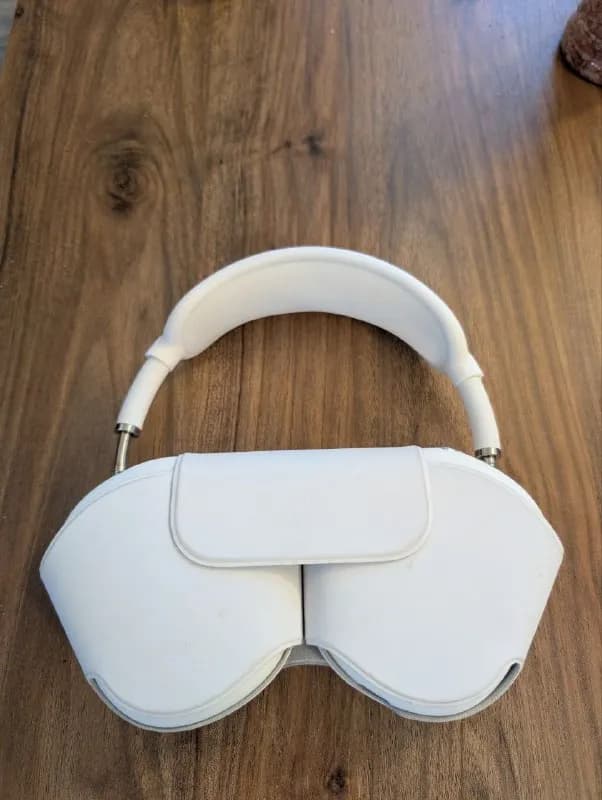 Airpods Max оригинал — Батуми — 450 ₾