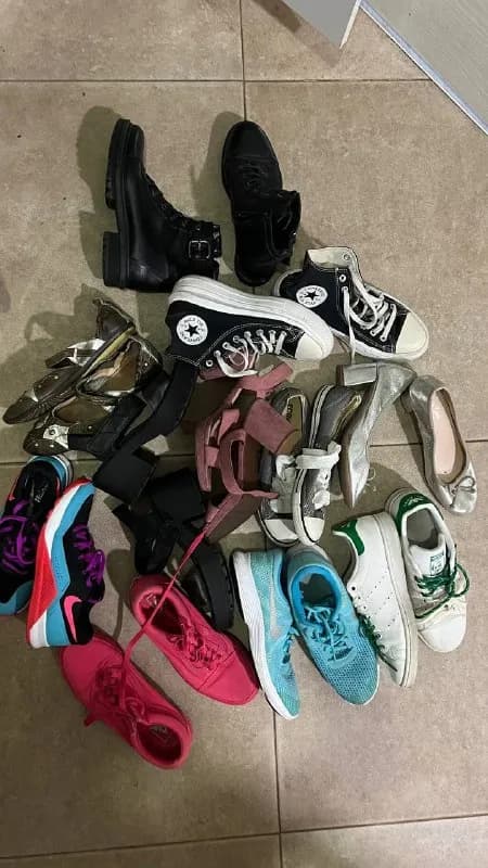 37-38 размер. Кроссовки, кеды — оригинальные Nike, Adidas, Converse, Vans. Ботинки кожаные Loriblu. — Батуми — 20 ₾
