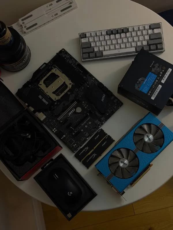 Комплектующие для ПК Logitech, HyperX, Chieftec, MSI, Fifine — Батуми — 2 210 ₾