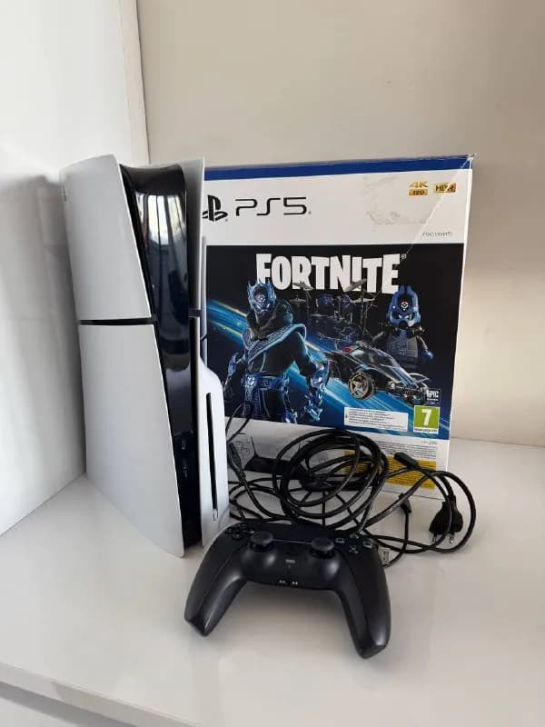 Sony PlayStation 5 на 1TB. Консоль полностью рабочая, без проблем и перегревов. — Батуми — 1 250 ₾